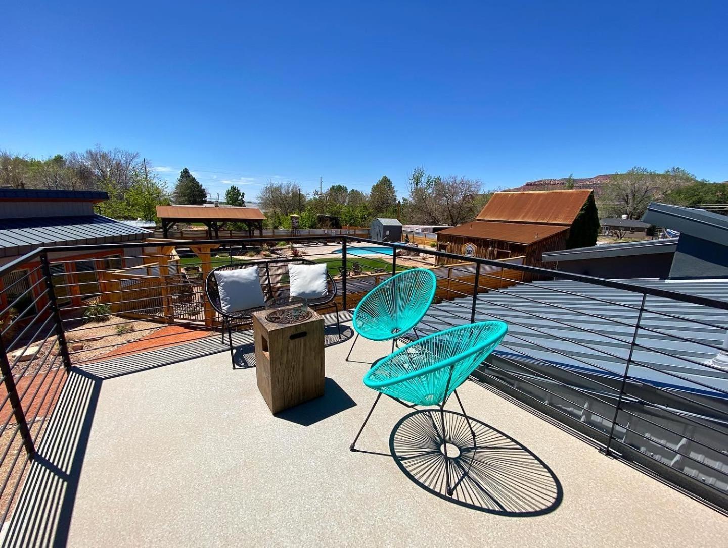 Timber & Tin G 2Bed 2Bath W Pool & Rooftop Deck คาแนบ ภายนอก รูปภาพ